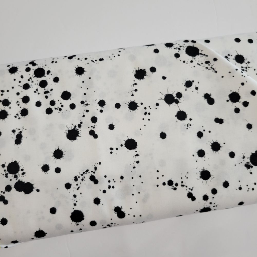 Giucy Giuce Sleuth Ink Spatter White Fabric