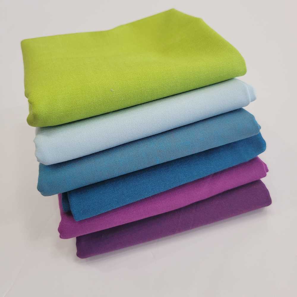 Windham Fabrics Artisan Shot Cotton Quiltcon 2024 Challenge Bundle