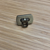 Flip Lock in Antique
